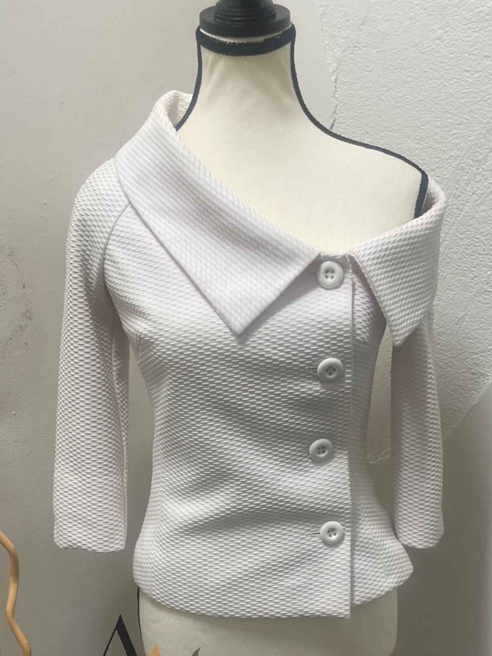 Sandro Ferrone White off shoulder Jacket